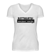 Lade das Bild in den Galerie-Viewer, White-3