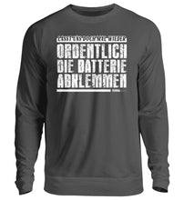 Lade das Bild in den Galerie-Viewer, Sturmgrau-1768
